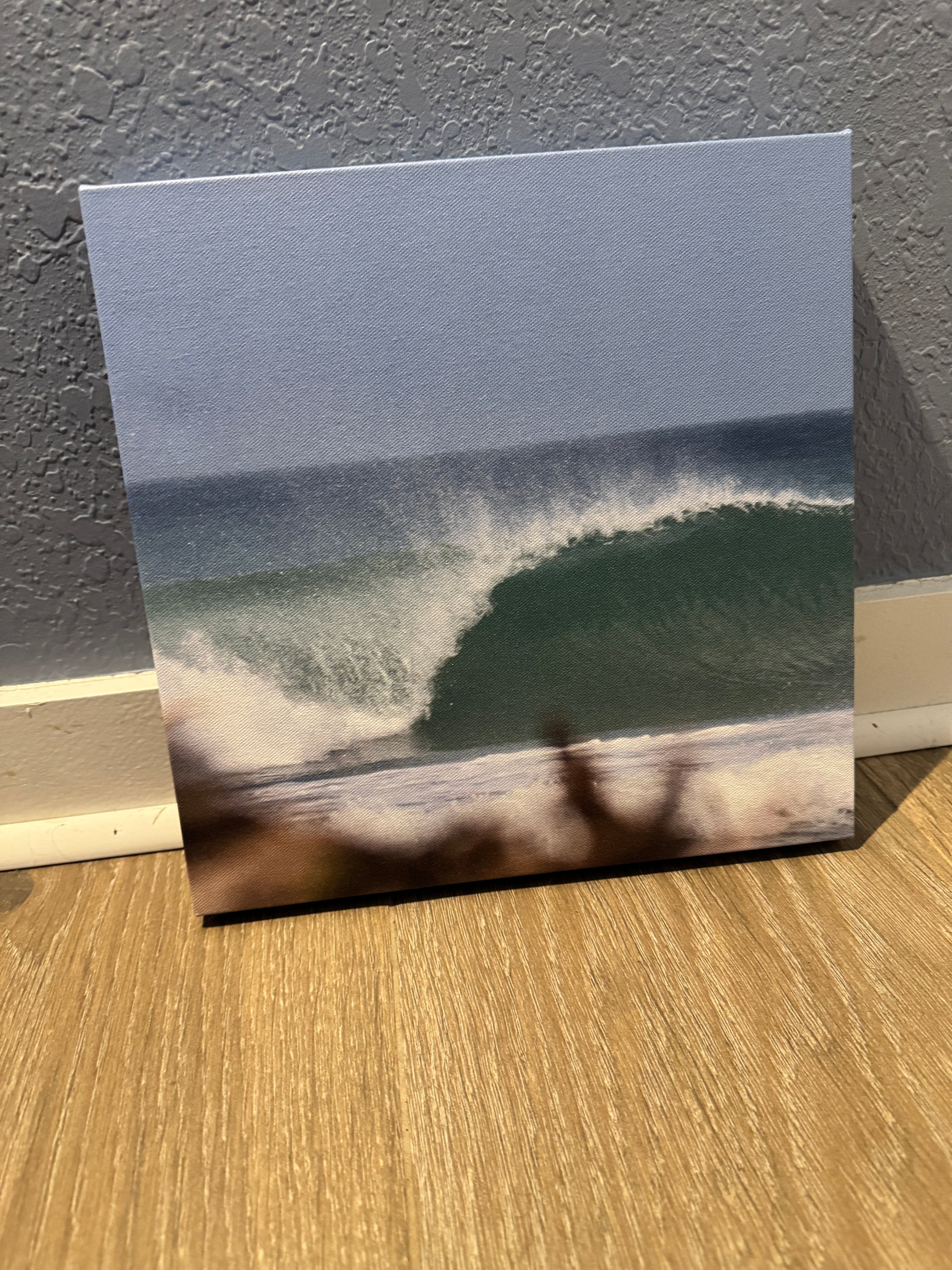 Canvas Empty Wave